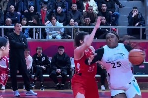 大宝贝刘禹彤遇到对手了，这次竟然顶不动对方 